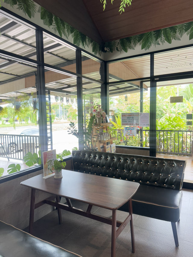 ลูกหว้ากาแฟ 🏡สาขามะขาม 