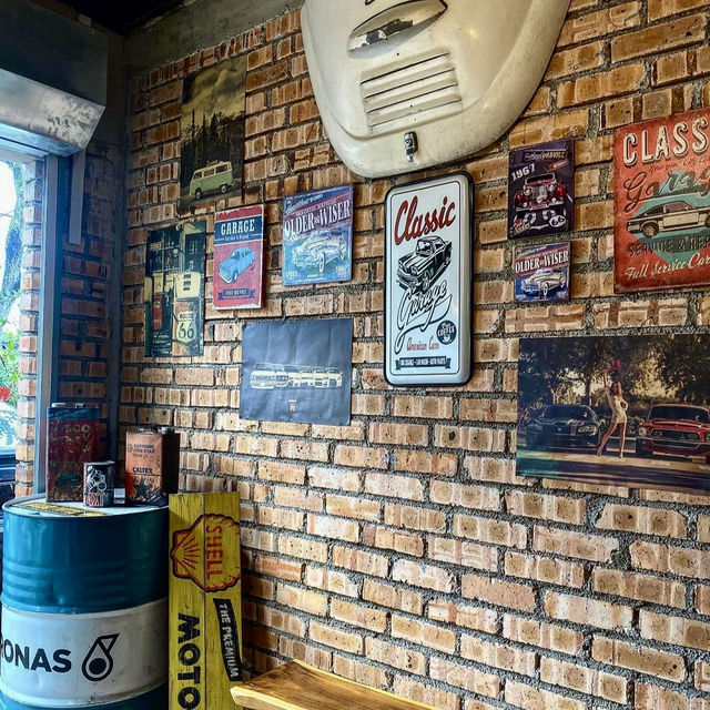 Garage Coffee House @ Kemaman — Where Coffee Meets Craft 
