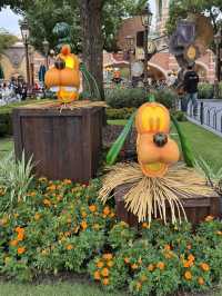 Halloween衣装がが可愛すぎるキャラクターグリーティング