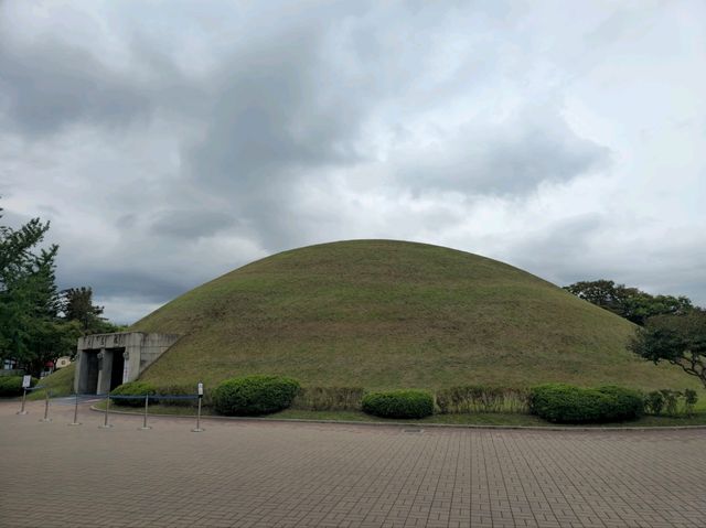 가을여행하기에 너무 좋은 경주 대릉원 가을여행하기에 너무 좋은 경주 대릉원