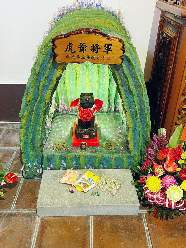 豐原最早的廟宇，宮內有嘉慶年間的文物喔！