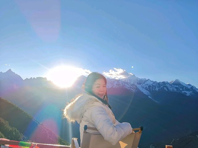 จุดชมวิวภูเขาหิมะเหมยลี่