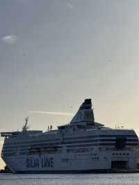 USPENSKI CATHEDRAL: HELSINKI’S MAJESTIC ORTHODOX GEM ⛪🇫🇮✨