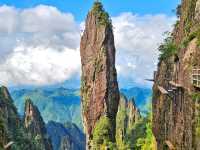 山水梦境,晨雾江上飘,云海脚下流 | 蹒跚小旅人