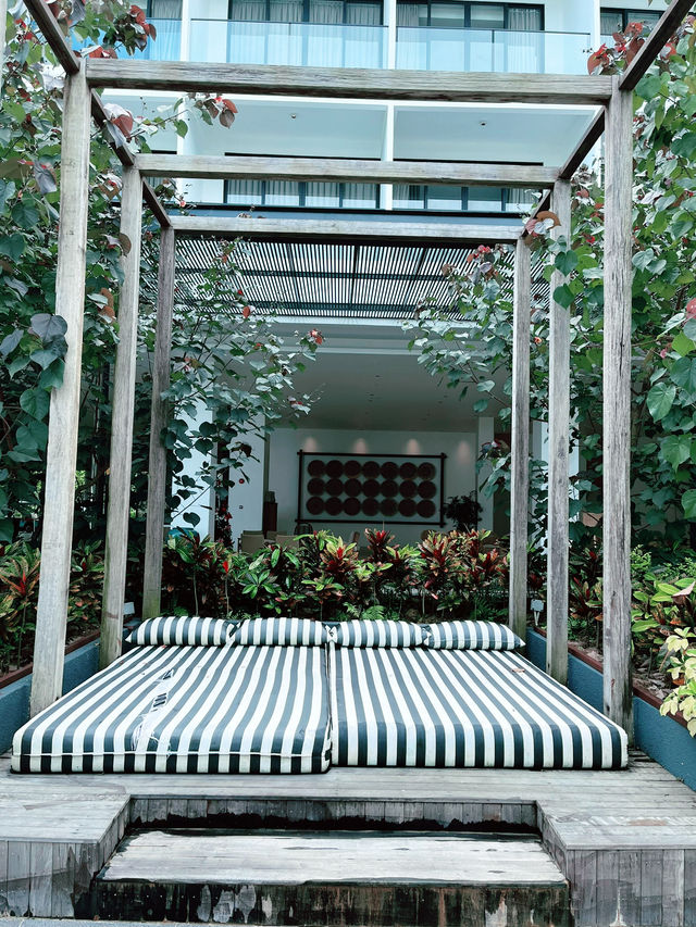 Roxy Beach Resort: Serene Coastal Escape Roxy Beach Resort: Serene Coastal Escape