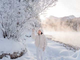 Tito’s Castle Mountain Viewpoint ท่ามกลาง Ice Fog