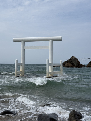 🌊 Fukuoka Back Garden! A favorite photo spot for hipsters: a day trip to "Ito Island" with beautiful sea views, photo cafes and romantic sunsets🌴