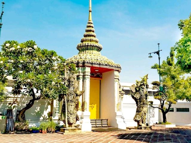 臥佛寺