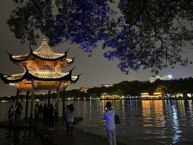 Hangzhou: A Cultural and Culinary Delight 