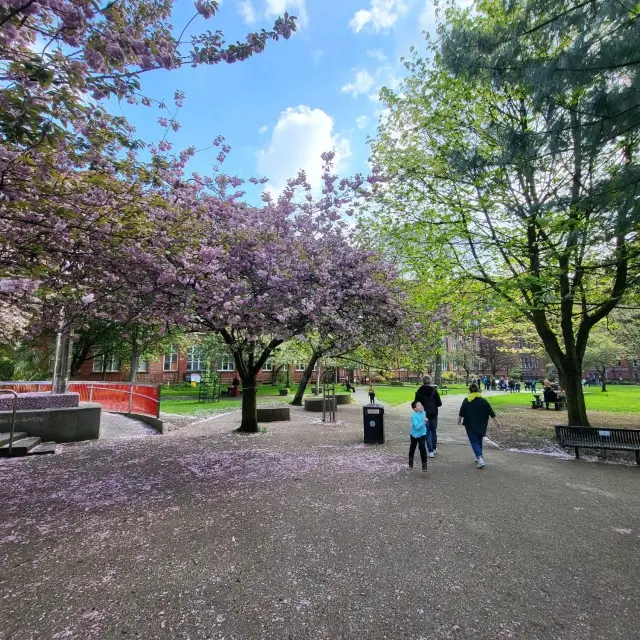 Manchester WEEKEND GETAWAY