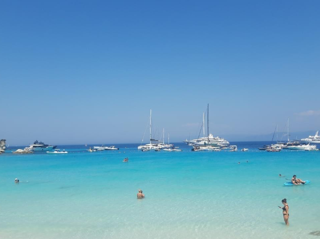 Voutoumi beach Antipaxos 🏖️