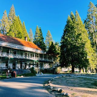 🏕️ Where to Stay in & Around Yosemite National Park 🏞️
