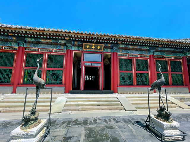 🌿 Imperial Calm at the Summer Palace 🏯⛲