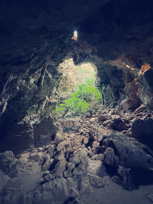 One of top 3 caves to visit in Sam Roi Yot National Park