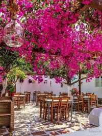 🏝️ Timeless Beauty in White and Blue – Paros, Greece