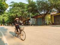 Tam Coc: Vietnam’s Hidden Gem of Limestone Peaks and Peaceful Rice Fields
