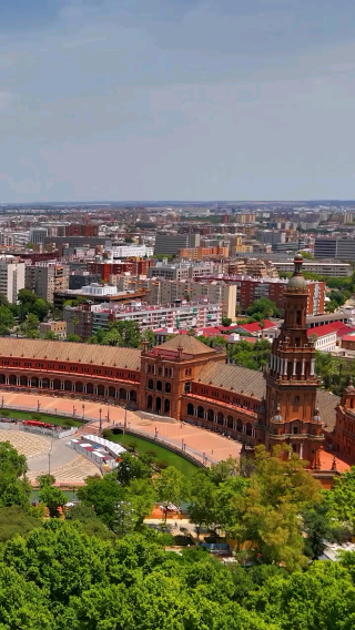 🌟 Plaza de España: Seville’s Iconic Masterpiece
