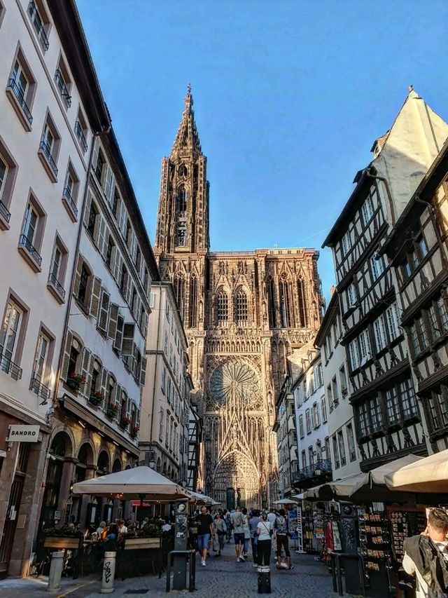 🏰✨ “Alsace Charm: A Day in Strasbourg” 🇫🇷