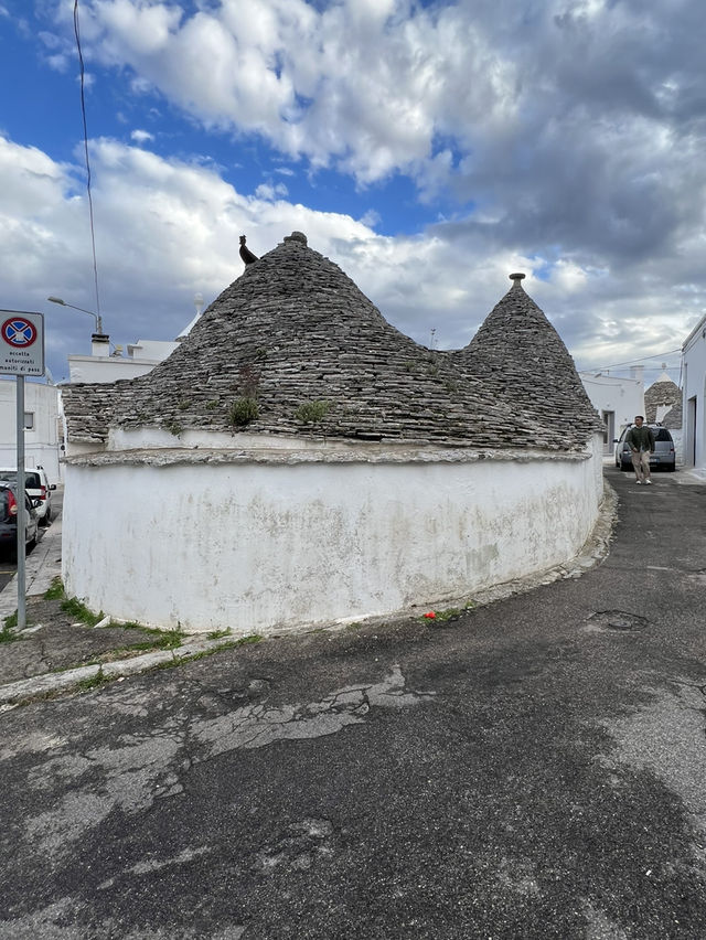終於嚟到南意大利Bari-Alberobello（蘑菇村）