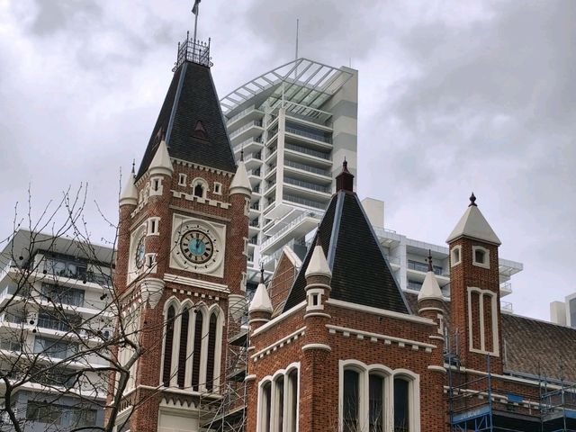 Perth on a Budget: Tips & Tricks