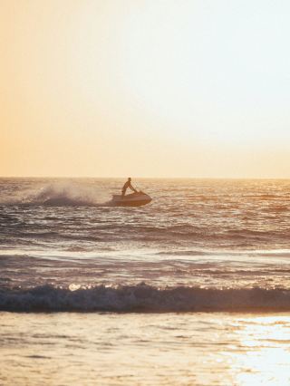 คู่มือการท่องเที่ยวชายหาดอากาดีร์พร้อมชมทะเลในฤดูหนาว