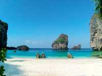 Пляж Нуи на Пхи‑Пхи: укромный уголок, который стоит увидеть