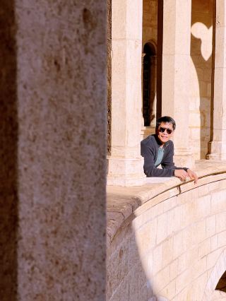 在地中海與山脈交匯之處：帕爾馬的壯麗景色