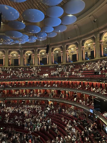ロンドン】🎭 コンサートを観なくても、ロイヤル・アルバート・ホール