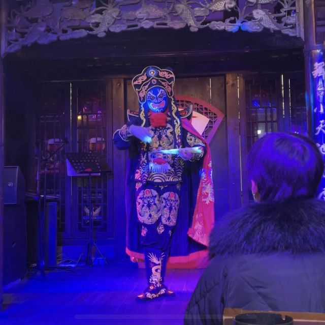 Turning up the heat in Chengdu!🔥🔥🌶️🌶️