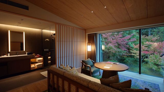 紅葉季的奈良紫翠豪華精選酒店也太美了吧，媲美京都翠欄