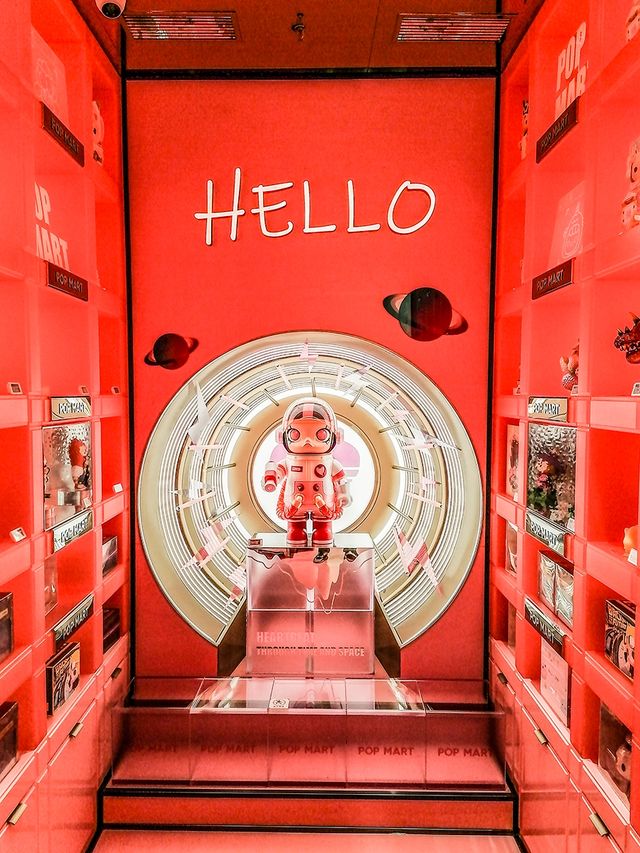 泡泡玛特旗艦店上海南京路店