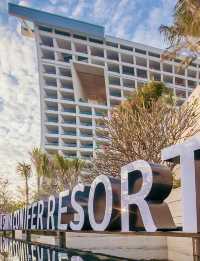 三亞康年酒店擁有巨型無邊泳池的酒店