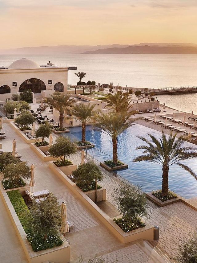 🌟 Aqaba's Arabian Luxury: Al Manara Hotel 🌟