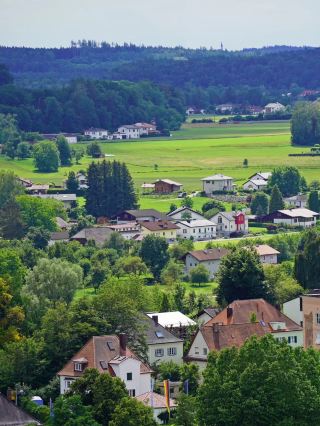 Germany's longest and most picturesque town - Burghausen