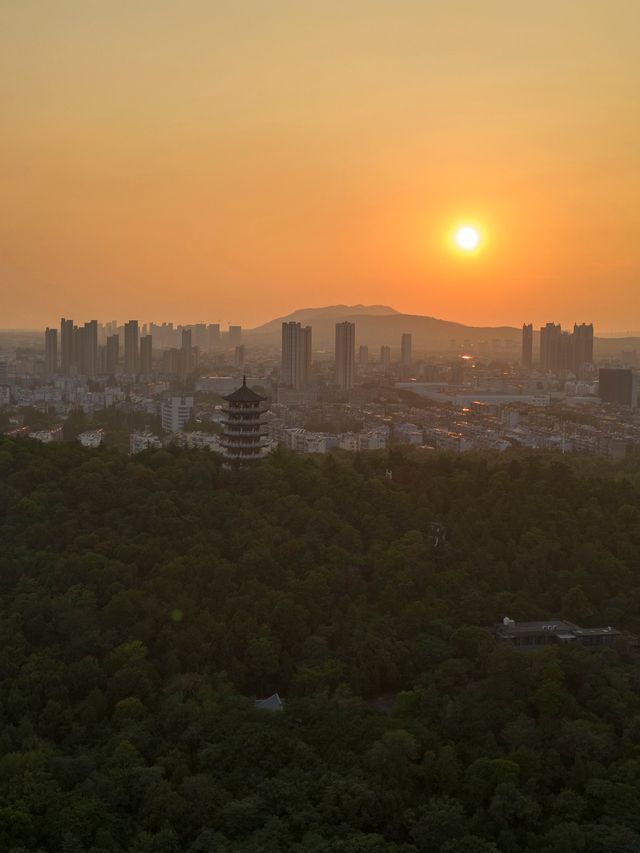 夏日反向旅行·蚌埠｜在張公山公園看城市標誌性建築