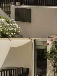 這家花園民宿讓我有了定居麗江的念頭
