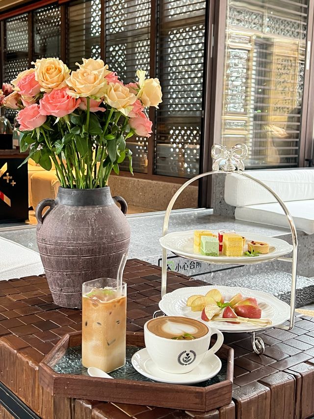 麗江度假｜安靜世外的設計師民宿推薦。