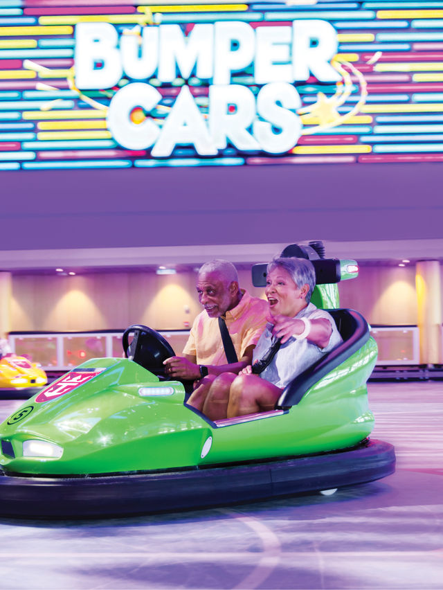 🎈Check out the kids sail free promotion on Royal Caribbean!🎊