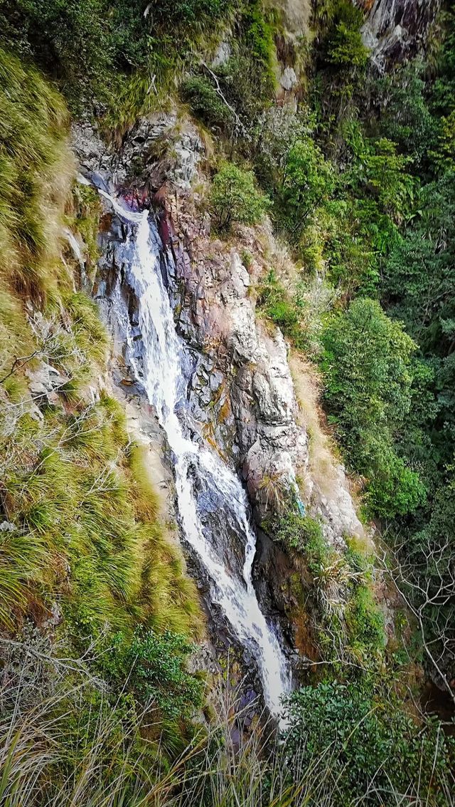 徒步蓮花山：在延城的群山中尋找心靈的寧靜。