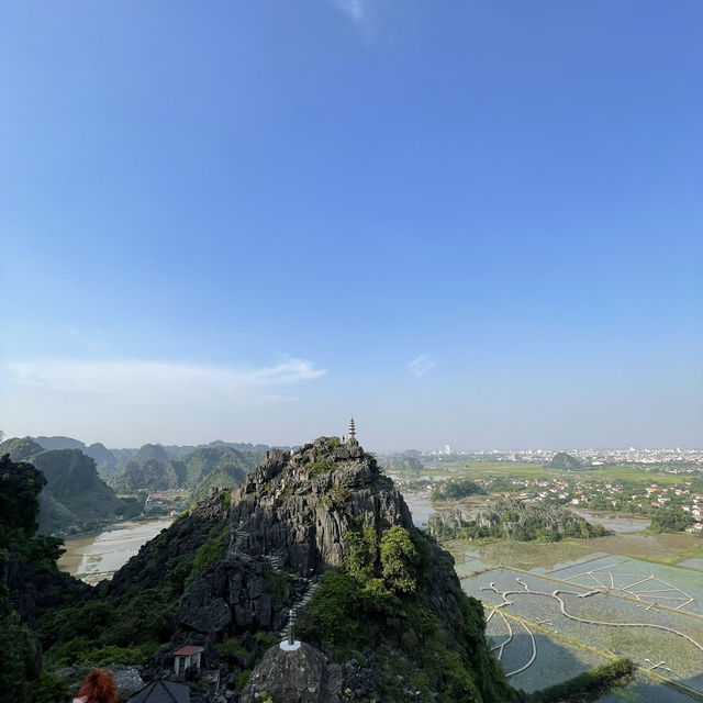 【ベトナム/ニンビン/ムア洞窟】500段の階段を登ると絶景が広がってます！