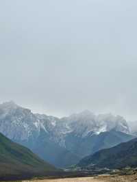 「馬牙雪山」。