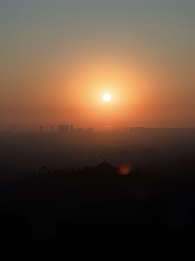 沙巴旅行｜又發現新地方！俯瞰亞庇日落。
