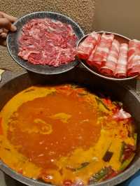 我的老天爺人均吃牛肉火鍋。