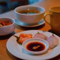 來洛陽旅遊 選華茂春松酒店準沒錯！