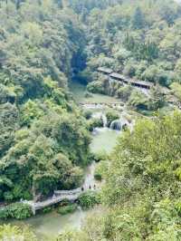 女大學生親測：貴州天河溶洞，地球的絕美「地下傷疤」！