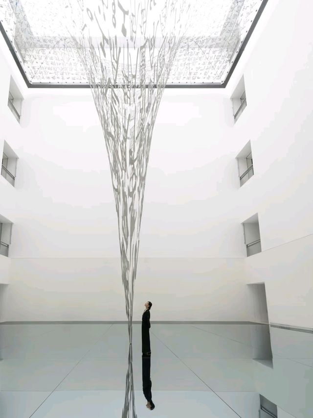Unlocked a new perspective of the Oriental Pearl Tower