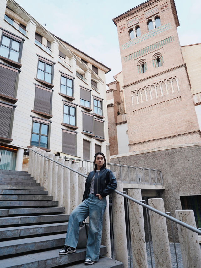 西班牙旅行漫步喺Teruel呢個充滿愛嘅城市