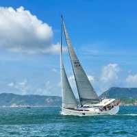 《30分鐘穿越！從高樓到碧海的港島浪漫》