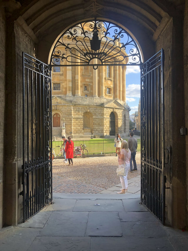 Incredible Oxford, Like Stepping Into The World Of Harry Potter! Put It On Your Bucket List.