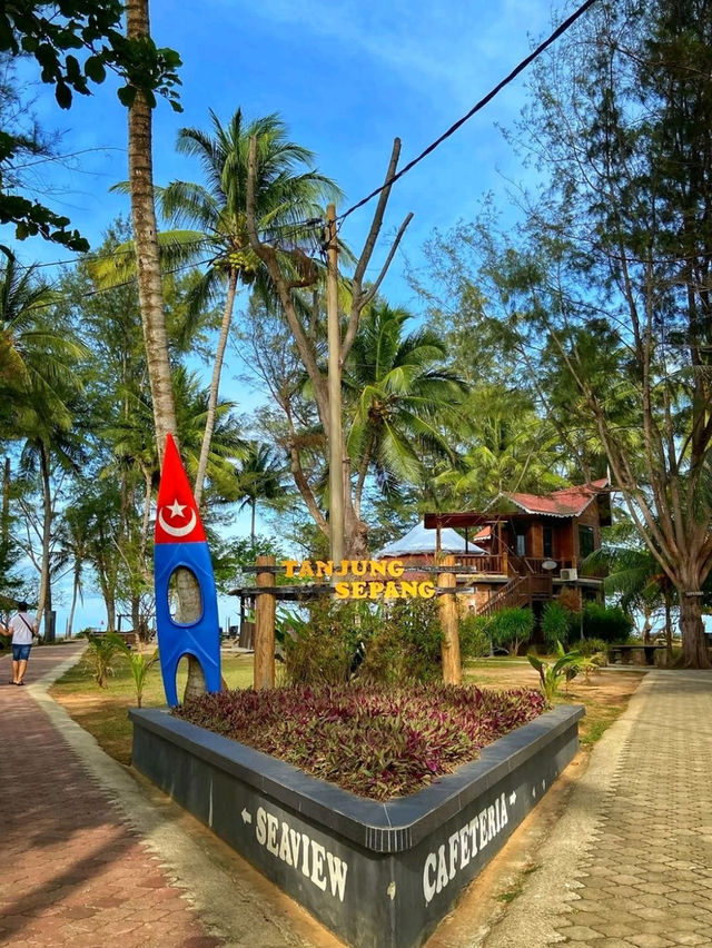 Tanjung Sepang Beach Resort  is Awesome Beach❤️🌸